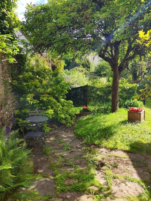 Logement Entier 50 M² Proche Centre Ville Morlaix Esterno foto