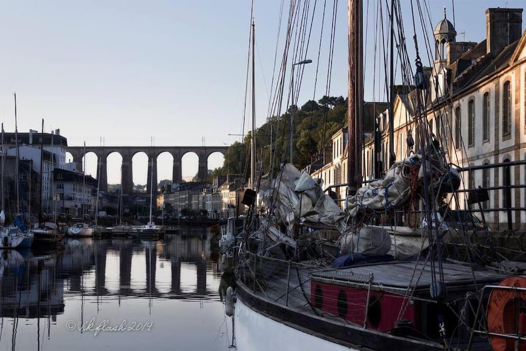 Logement Entier 50 M² Proche Centre Ville Morlaix Esterno foto
