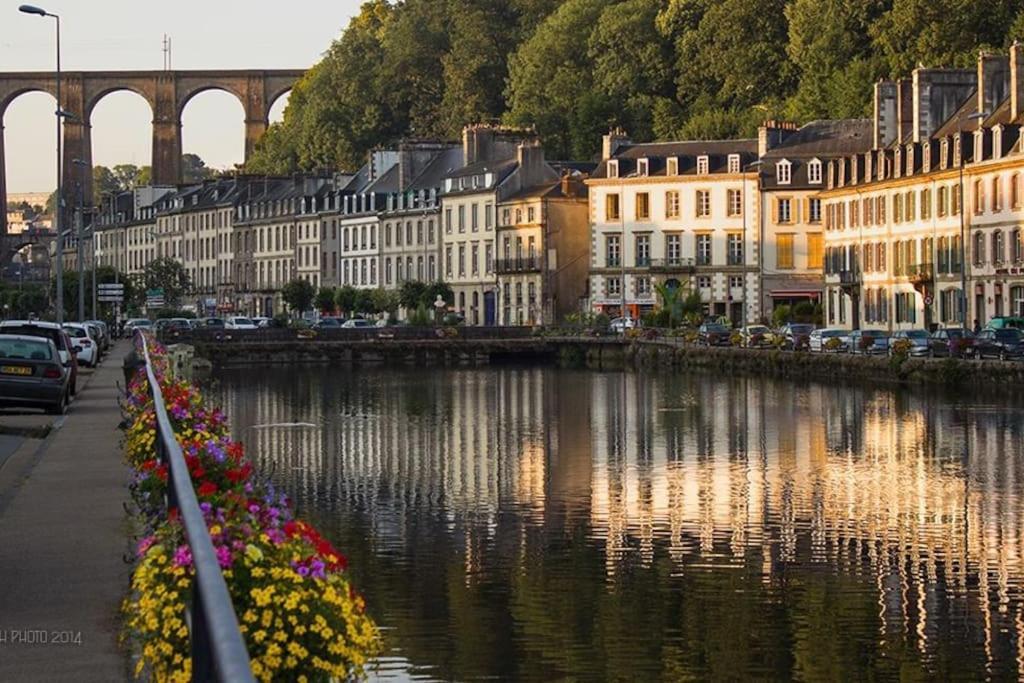 Logement Entier 50 M² Proche Centre Ville Morlaix Esterno foto